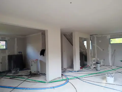 Réalisation de plâtre traditionnel et rampant dans le Sundgau