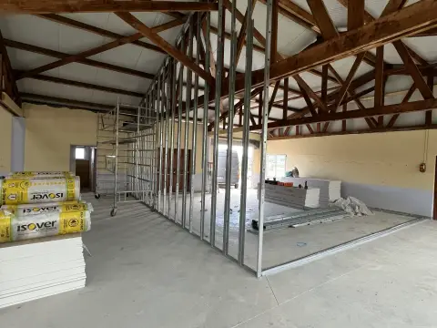 Pose cloisons ossature métallique Strueth