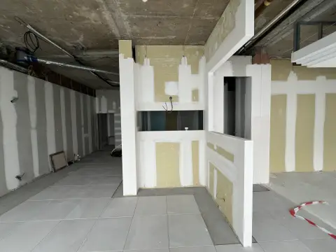 Création cloisons entreprise Saint-Louis